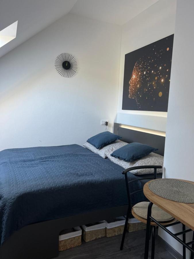 Hobiti Apartman - Frodo Černá v Pošumaví 外观 照片