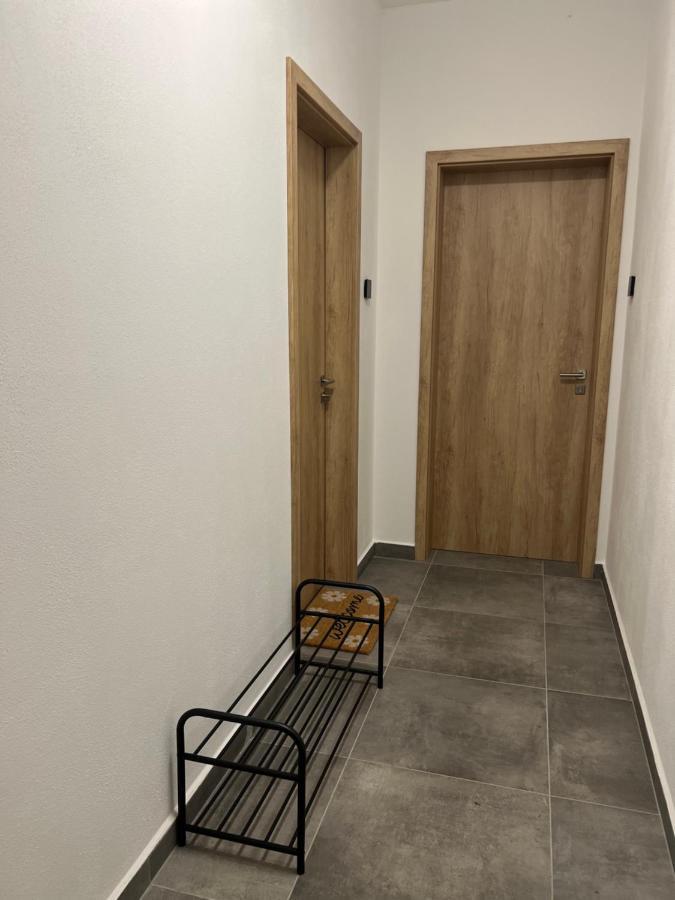 Hobiti Apartman - Frodo Černá v Pošumaví 外观 照片